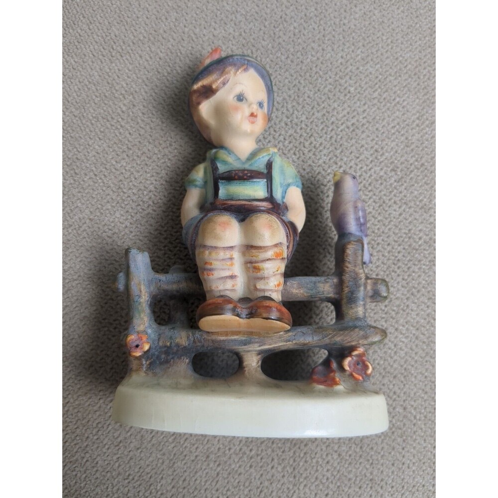Hummel figurine Hum 111/3/0 "Wayside Harmony" TMK 1 * Crown mark * yellow socks